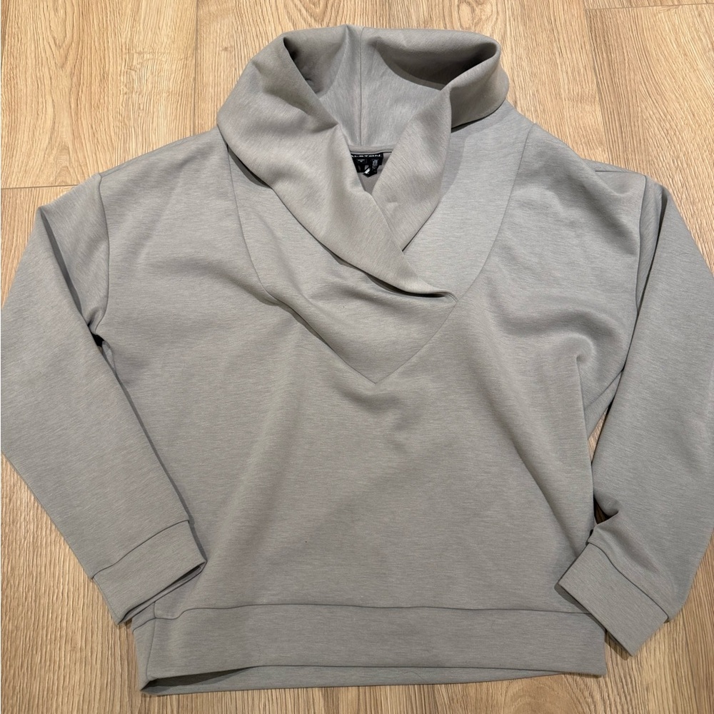 Halston Sweatshirt